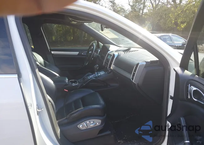 WP1AC2A27FLA80667: 43406114