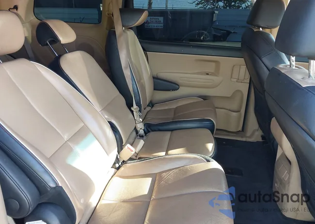 KNDMB5C13G6215005: 43405252