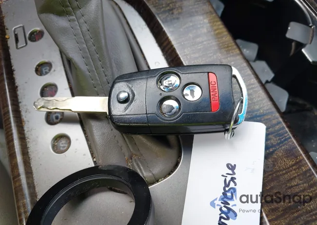 2HNYD2H46BH545378: 43405540