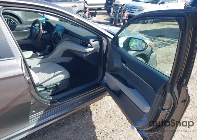 4T1G31AK2NU598552: 43406628