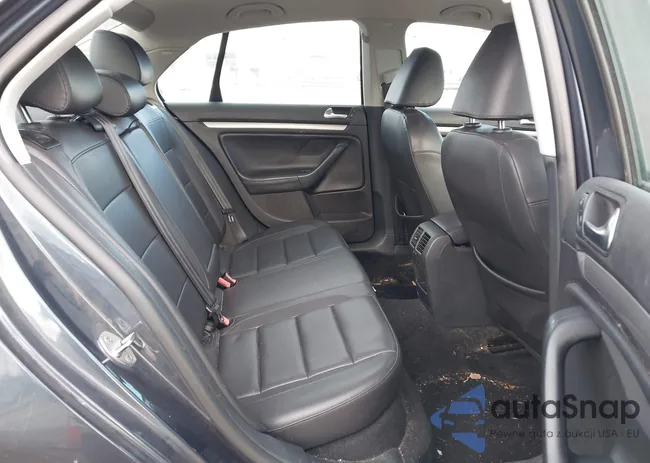 3VWAZ7AJ7AM096618: 43406898