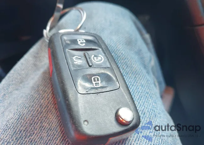 1VWGT7A38HC068139: 43406922