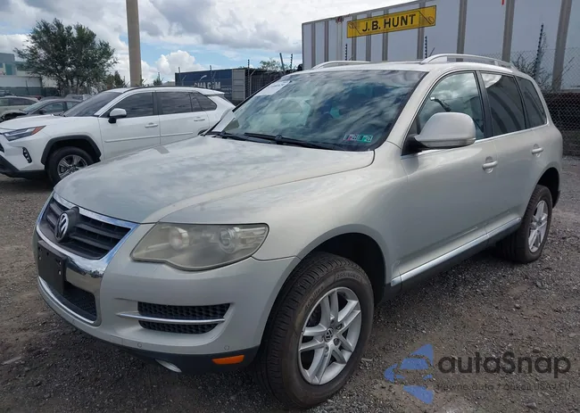 WVGBE77L28D050451: 43406929