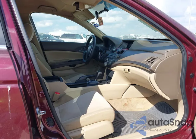 1HGCP2F34AA005186: 43407071