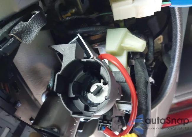 3KPA24AB1JE133686: 43406224