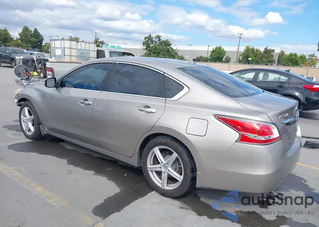 1N4AL3AP4EC113518: 43406353