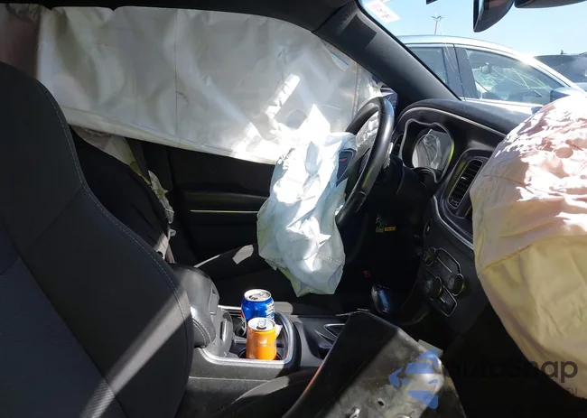 2C3CDXGJ4JH290172: 43406394