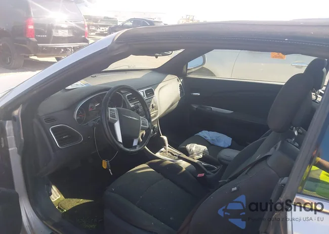 1C3BCBEB5CN191612: 43406549