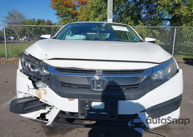 2HGFC2F56JH506575: 43407703