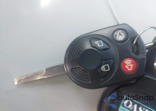 1FADP3F2XGL387890: 43407912