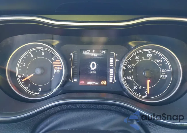 1C4PJLCB3KD272144: 43407926