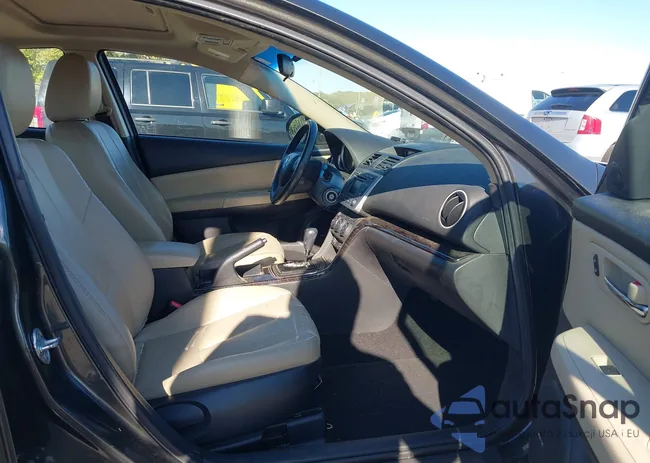 1YVHZ8CH2D5M07152: 43407970