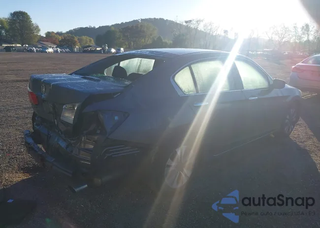 1HGCR2F39FA207720: 43407984