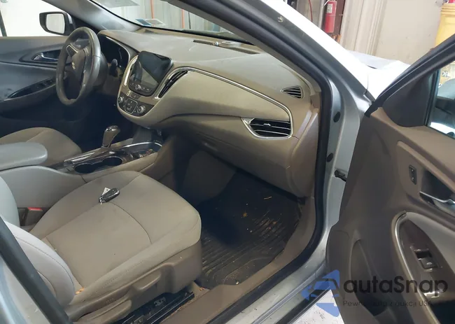 1G1ZE5ST5HF227196: 43407377