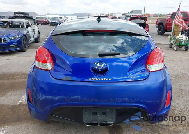 KMHTC6AD8CU067589: 43408833