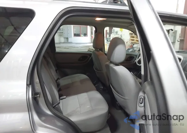 1FMCU93147KB17097: 43408863