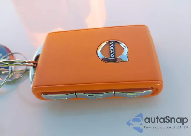 YV4BR0CL6M1761858: 43408911