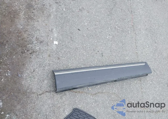 JM3TCBEY2M0533267: 43409128