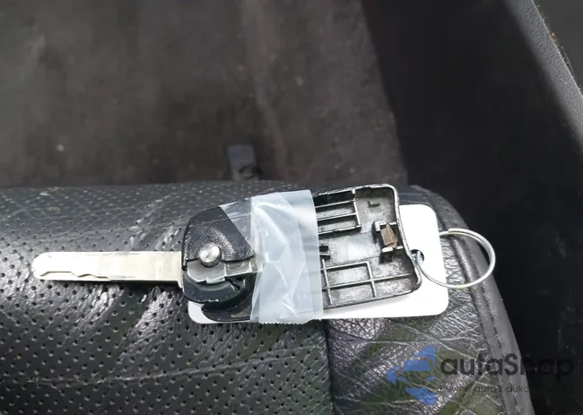 JH4CU2F68AC042973: 43408203