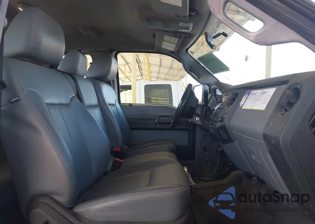 1FT7X2B68FEC98557: 43408339