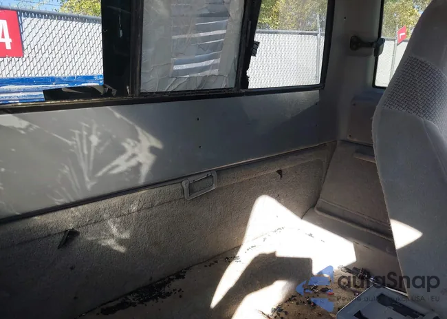 1FTZR15X9WPA05223: 43408396