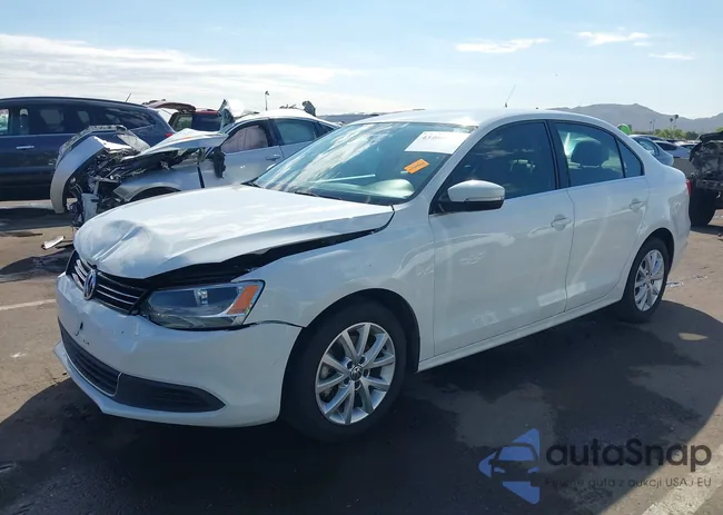 3VWD17AJ8EM415745: 43408566