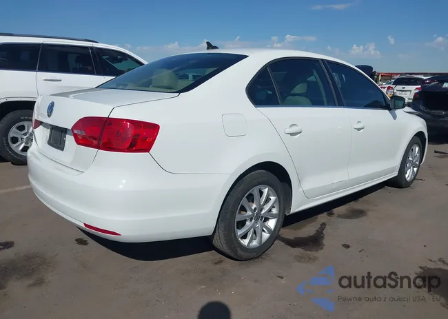 3VWD17AJ8EM415745: 43408566