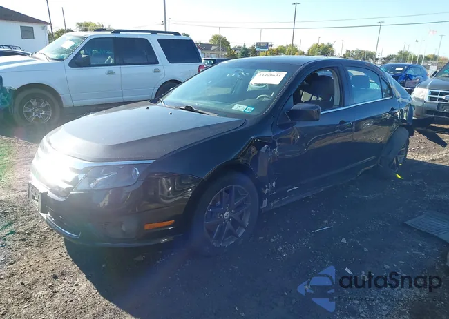 3FAHP0HA8BR147686: 43409631