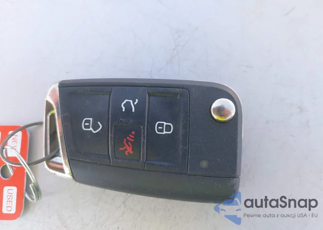 3VV3B7AX1MM057534: 43409668