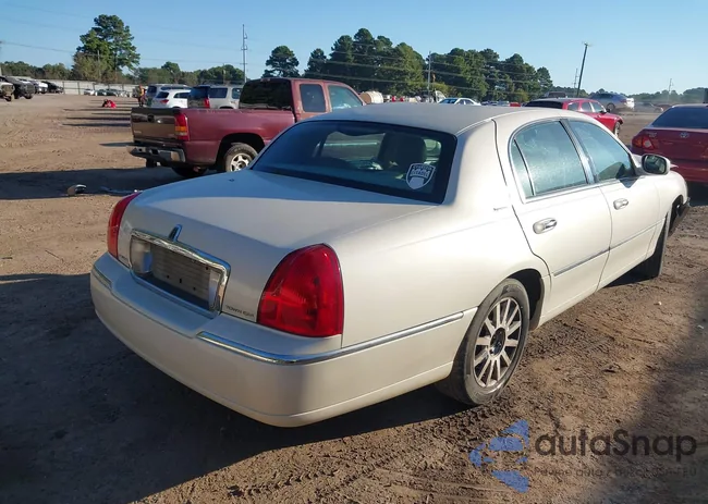 1LNHM81V17Y627653: 43409703