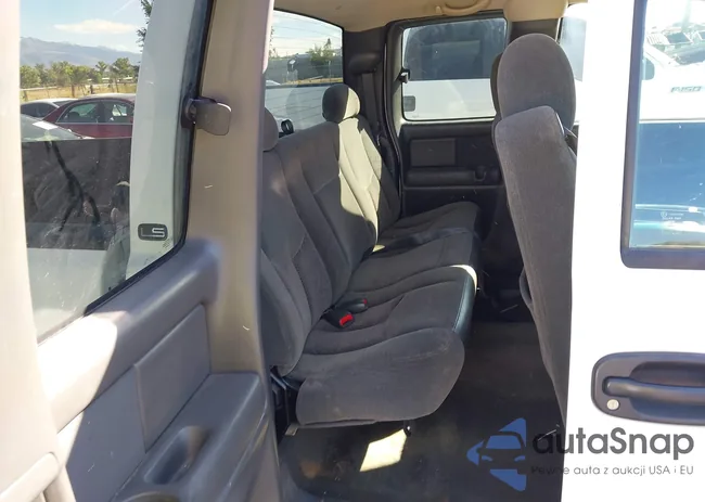 2GCEK19V531372530: 43409815