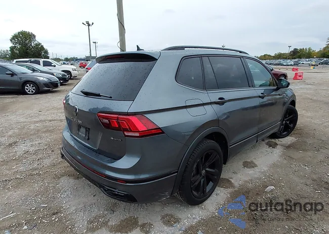 3VV8B7AX4PM025221: 43410055