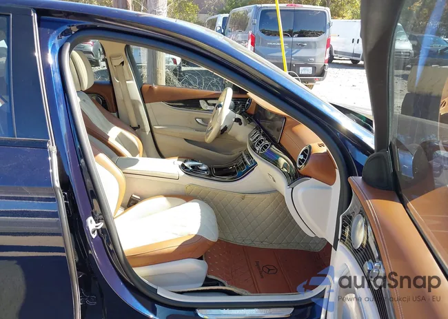 WDDZF6JB6KA621299: 43409237