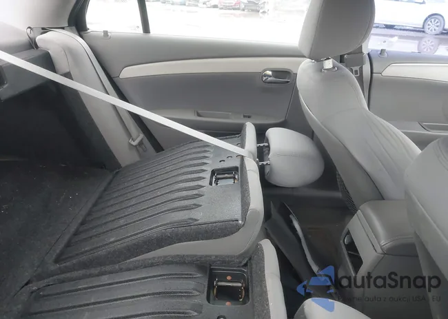 1G1ZC5E12BF175596: 43409282