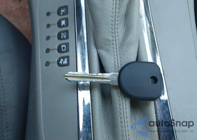 1G1ZC5E12BF175596: 43409282