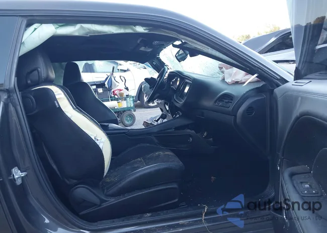 2C3CDZFJ2MH576796: 43409315