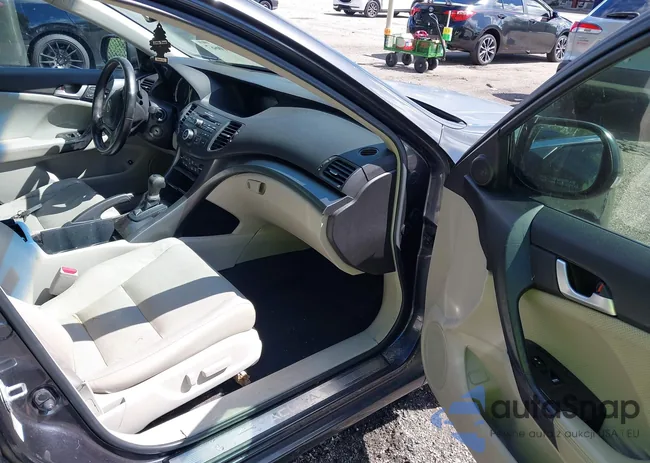 JH4CU2F49CC022555: 43410667