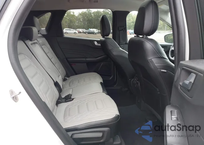 1FMCU9JAXPUA37441: 43410784