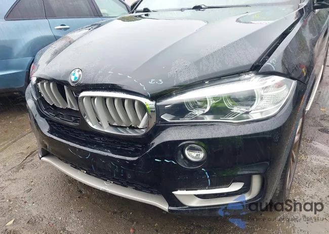 5UXKR0C3XH0X79373: 43410854