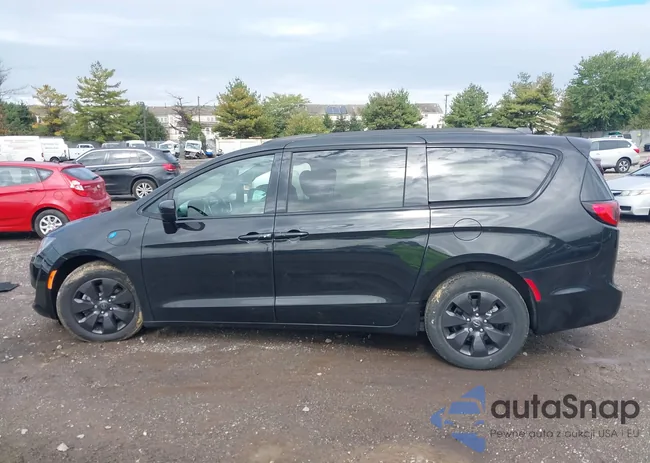 2C4RC1L74LR267553: 43410923