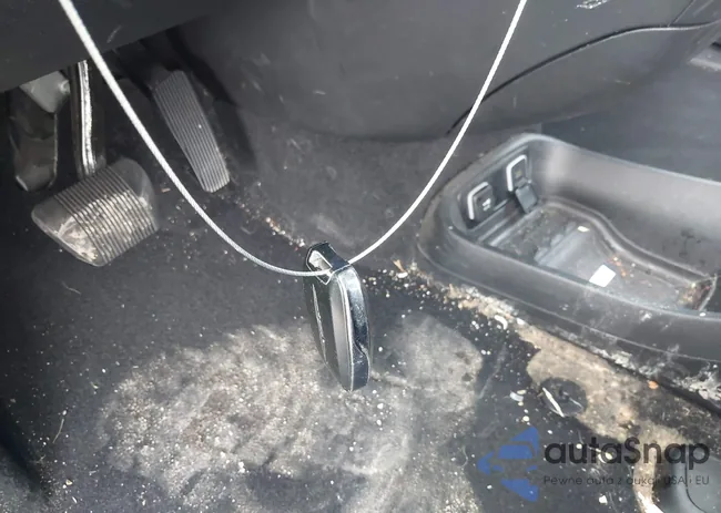 2C4RC1L74LR267553: 43410923