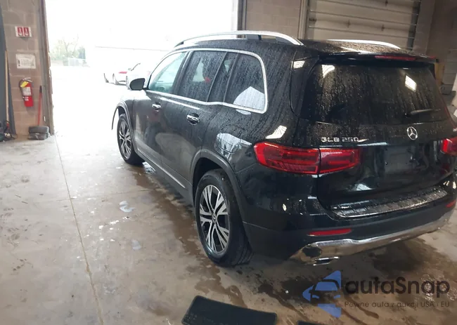 W1N4M4HB8SW392558: 43411069