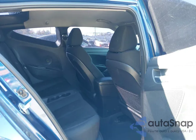 KMHTC6AD4HU321421: 43411097