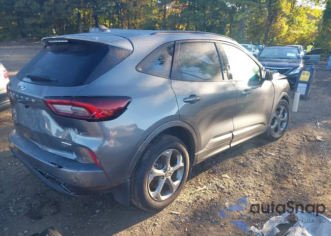 1FMCU9MN0PUB31746: 43411117