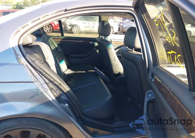 WBAEV33462KL71644: 43412051