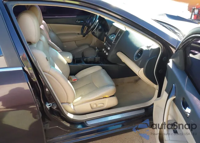 1N4AA5AP6CC806864: 43411216