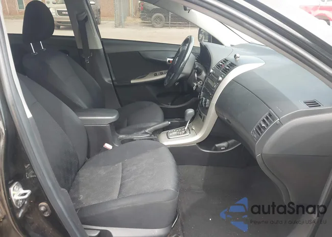 2T1BU4EE4AC404838: 43411433