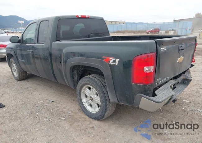 1GCRKSE77CZ323111: 43412686