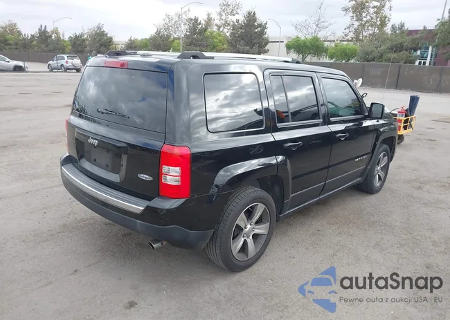 1C4NJPFA3GD589074: 43412773