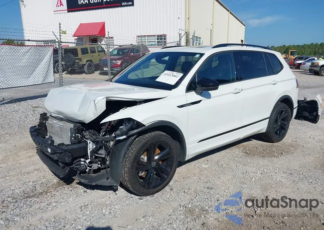 3VVCB7AX5RM104118: 43413002